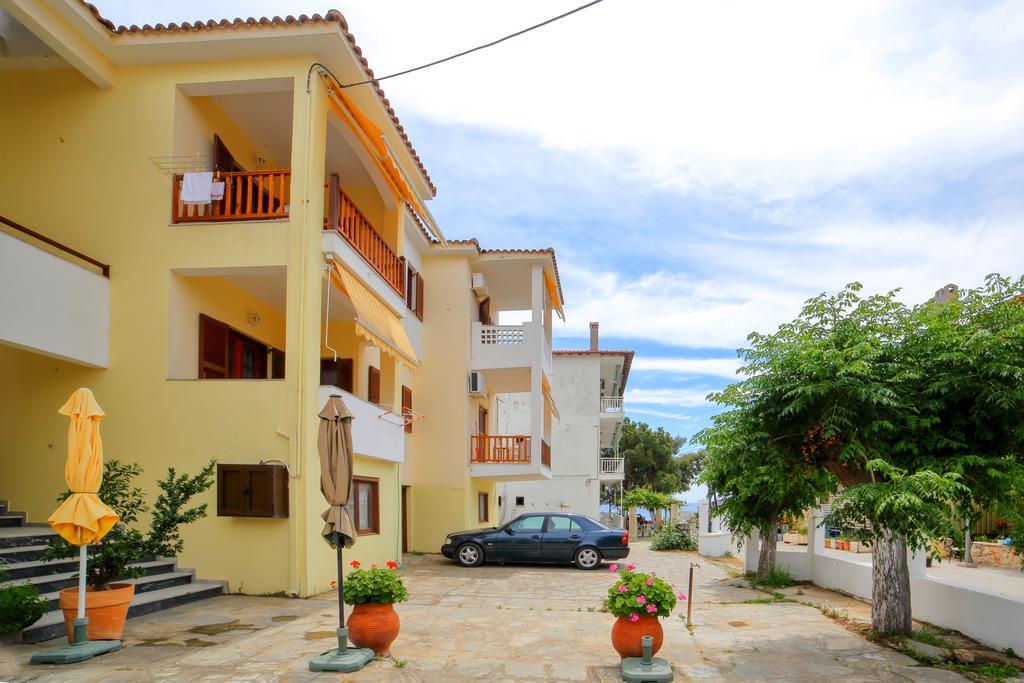 Apartament Agapitos *